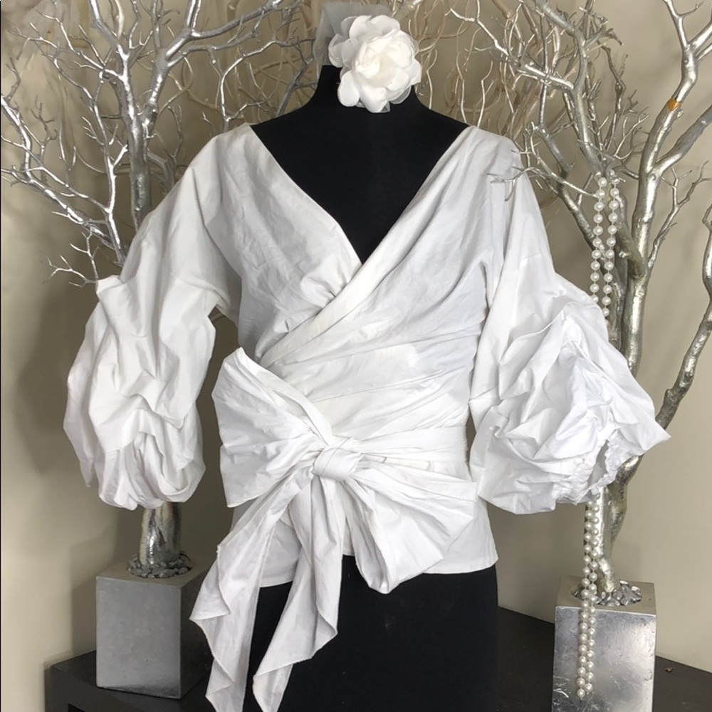 Beautiful design style ribbon blouse
